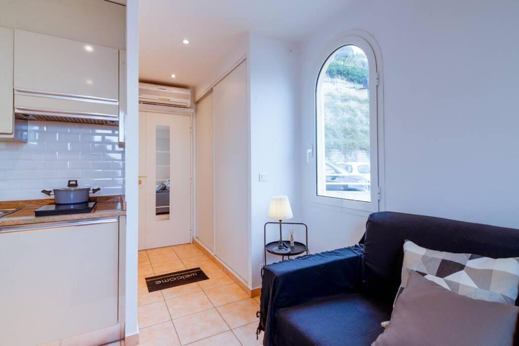 Brand New Studio, Sea View, Aircon, Wifi