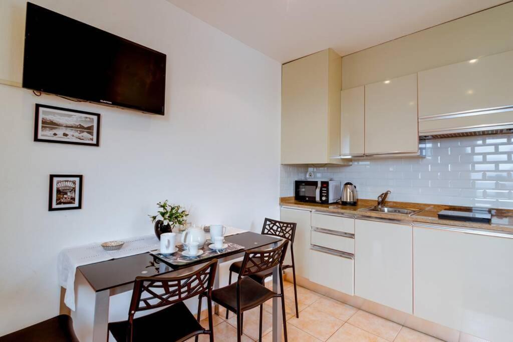 Brand New Studio, Sea View, Aircon, Wifi Roquebrune-Cap-Martin